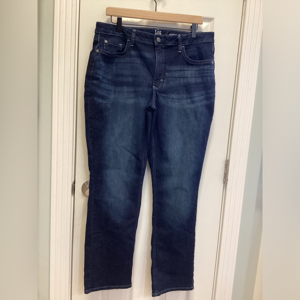 Lee rider SZ 14M jeans midrise straight leg women’s dark wash